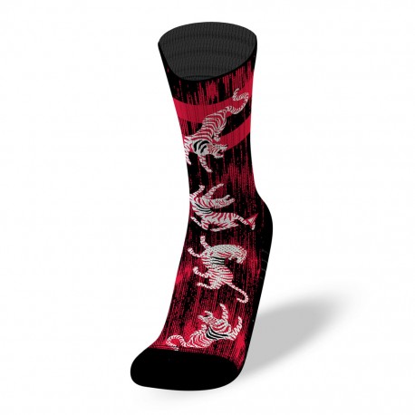 Red workout socks CHINA TIGER | LITHE APPAREL